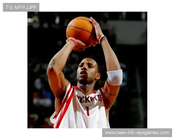 NBA球星后仰跳投如教科书般优雅——篮球艺术的极致演绎